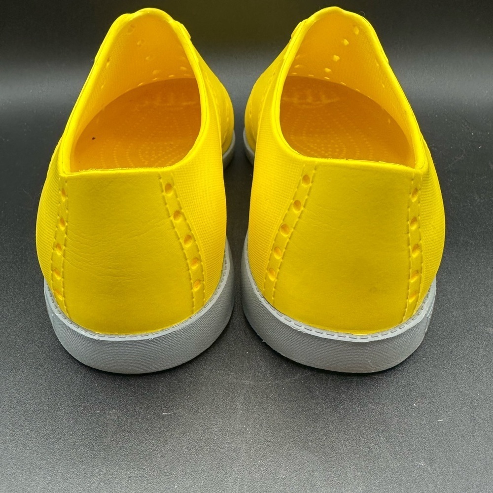 Biion Oxford Unisex Golf Shoes Yellow Spikeless Rubber Size Men's 8 Women's 10 - Picture 4 of 5